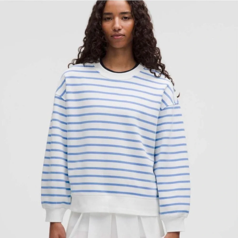Lululemon Blue/White striped Perfectly Oversized Fleece Crewneck - Picture 1 of 6